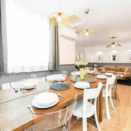 Prime Location In Apartamento *
